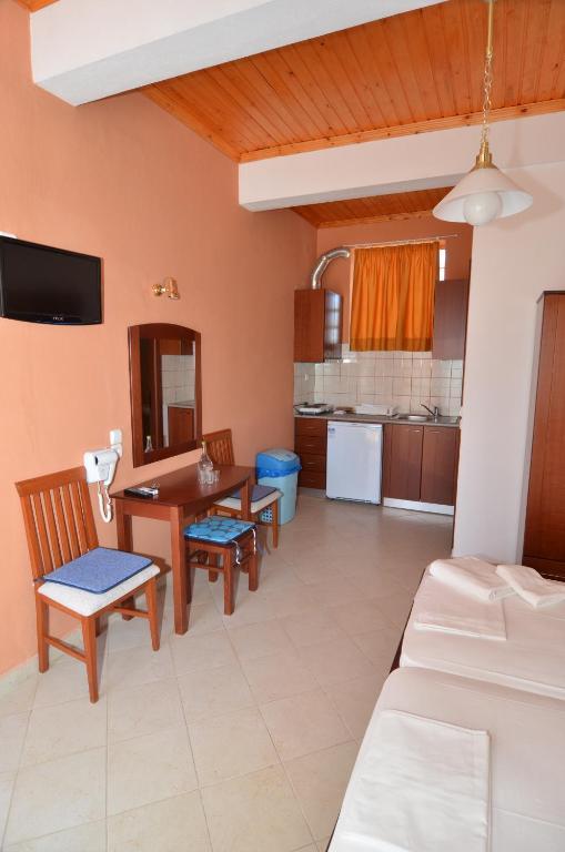 Avra Apartments Ліменарія Номер фото