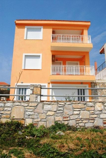 Avra Apartments Ліменарія Екстер'єр фото